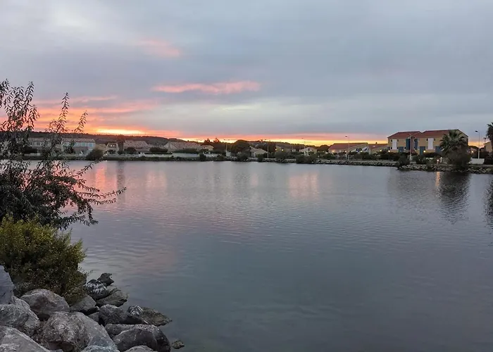 Maison De Climatisee 600m De La Cour Privative Et Parking * Пор-ла-Нувель