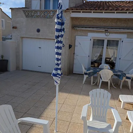 Ferienhaus Maison De Climatisee 600m De La Cour Privative Et Parking